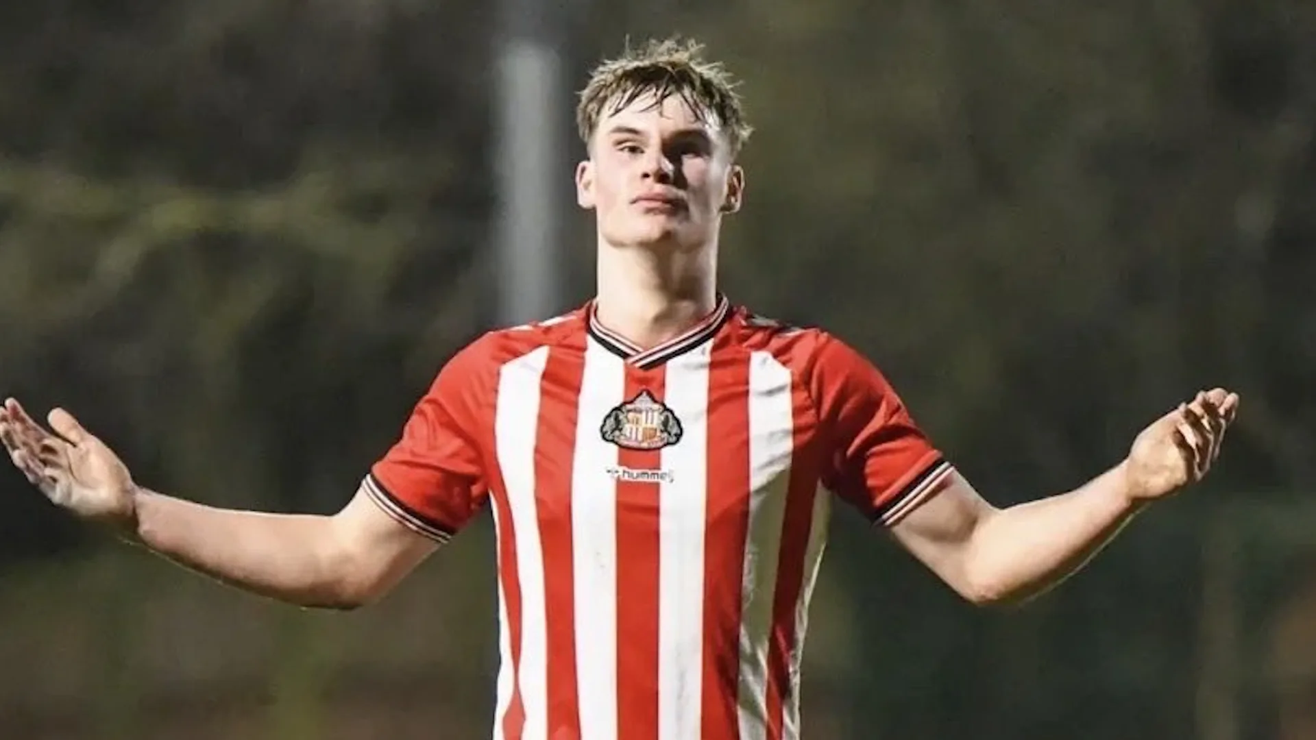 Finn Geragusian plays second half of friendly against Liverpool