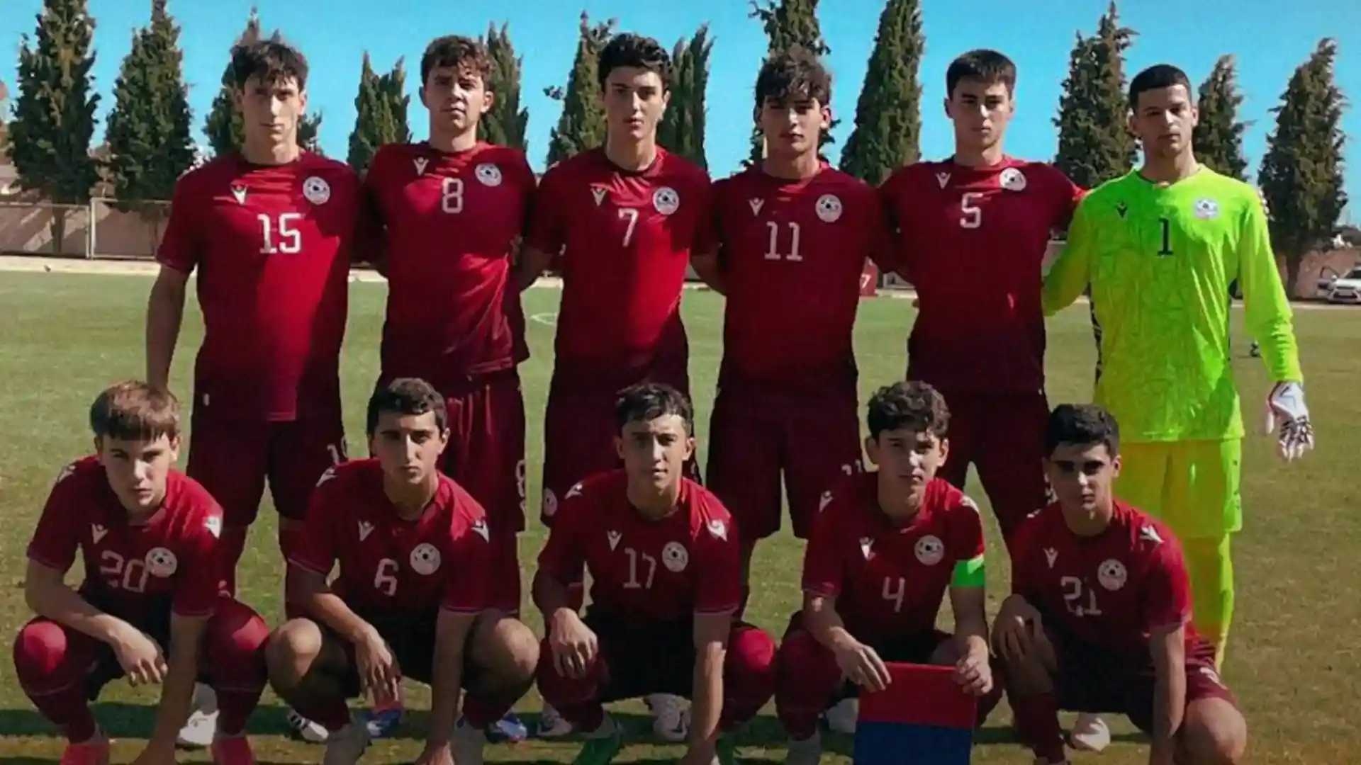 Сборная Армении U-17 проведет сбор в Ереване: Мирумян вызвал 28 футболистов